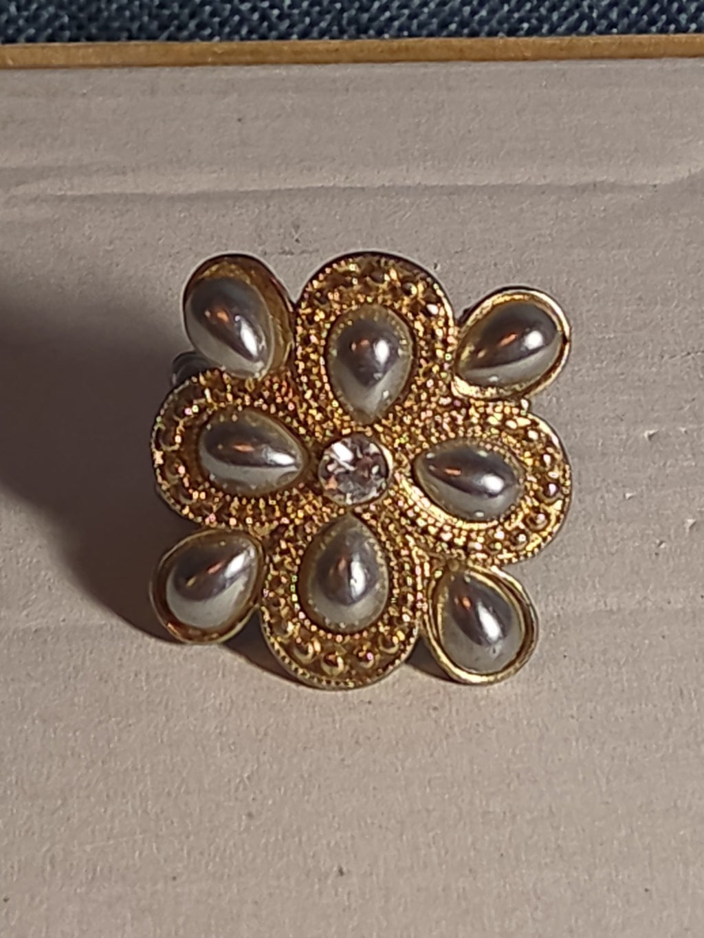 Sarah Coventry Pearl Rhinestone Flower Ring Vintage  Adjustable