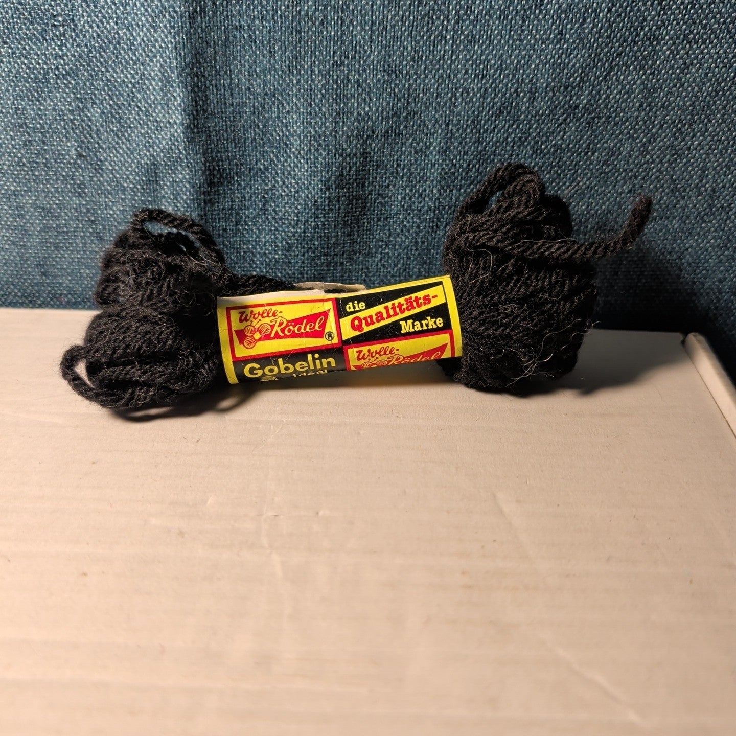 Vintage Tapestry Wool Lot 5 Skeins DMC Laine Colbert & Wolle-Rödel Virgin Wool
