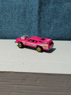 Hot Wheels Cruise Bruiser Pink | 2015 HW Wagons Demolition Derby | Loose Diecast