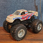 Hot Wheels Monster Jam Madusa Truck Diecast 2011