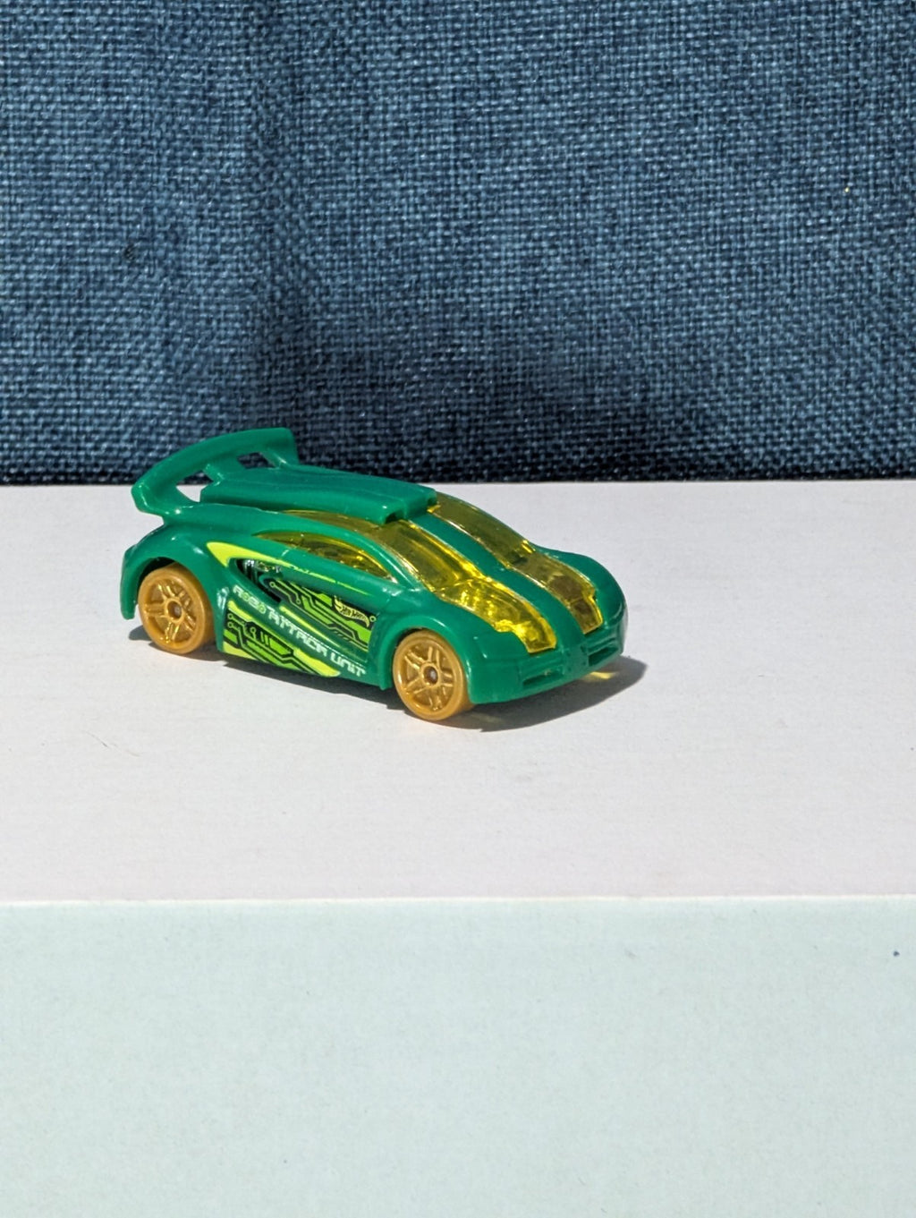 Hot Wheels Technetium Green Diecast Car | Nitrobot Attack Set Exclusive | Track