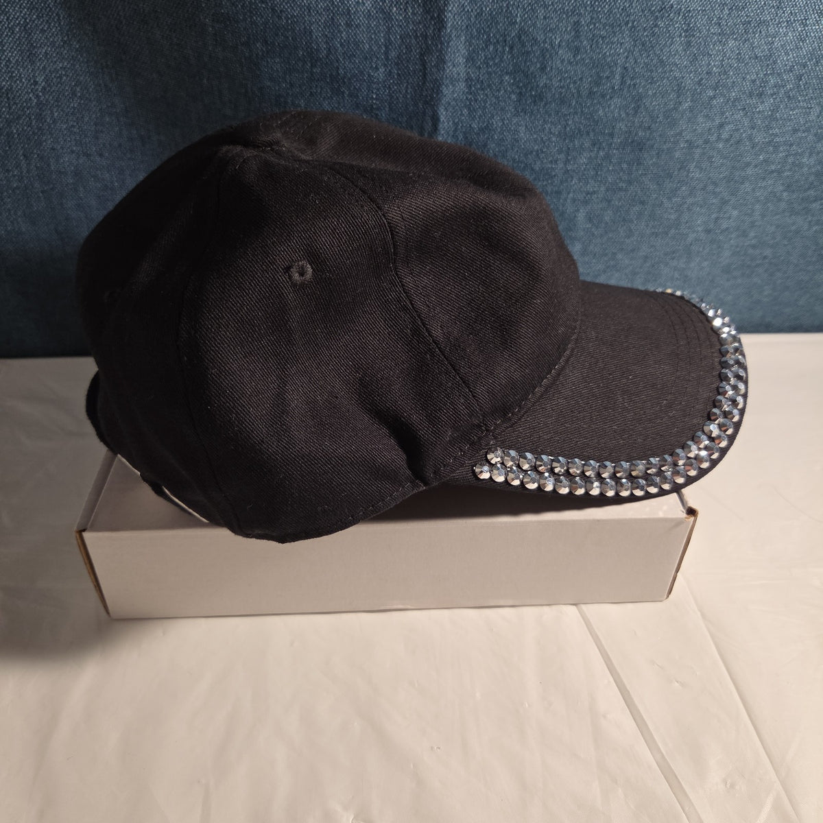 Black Rhinestone Trim Baseball Cap Peng Yuan