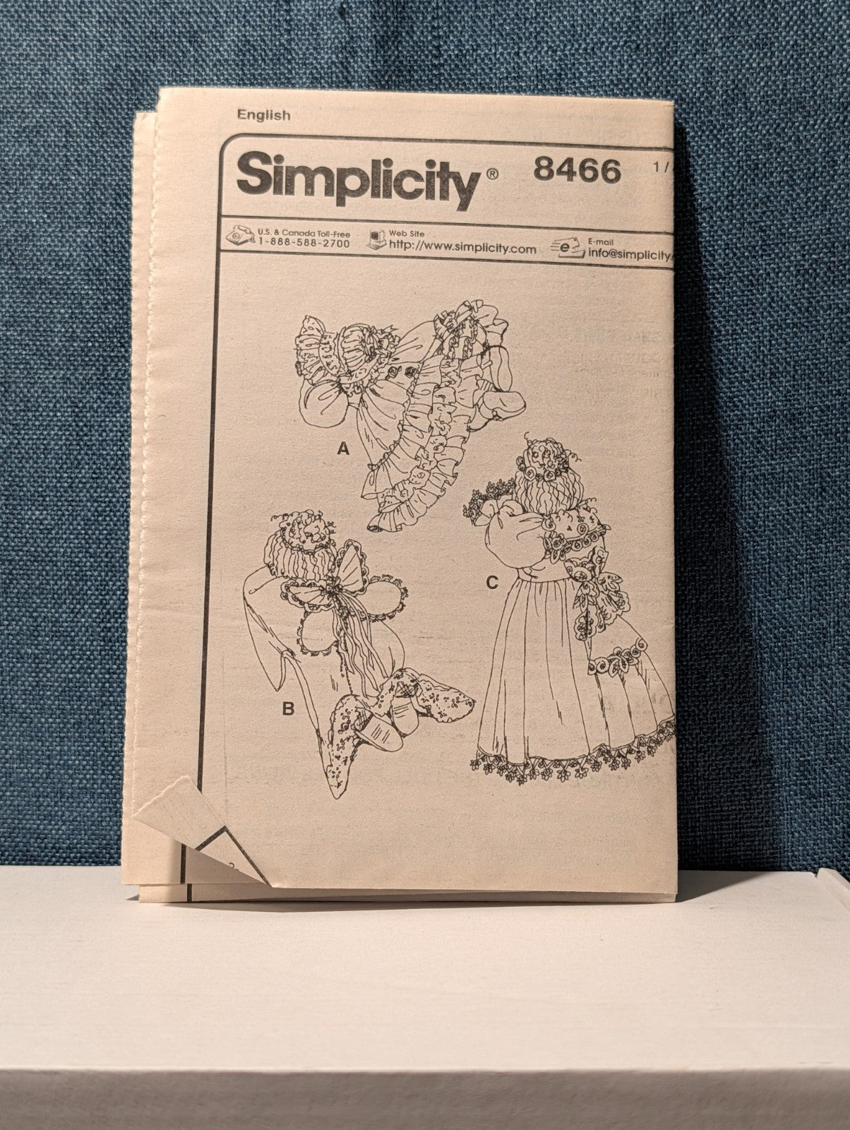 Simplicity 8466 Walnut Creek Hide&Seek Doll Pattern 98 Topsy Turvy 3 Sizes Uncut