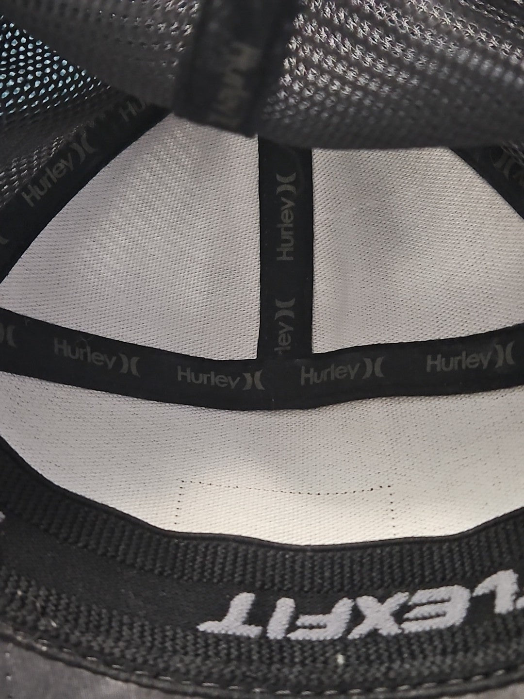 Hurley Flex-Fit Mission Trucker Hat Cap Size L/XL Gray Mesh Performance Surf