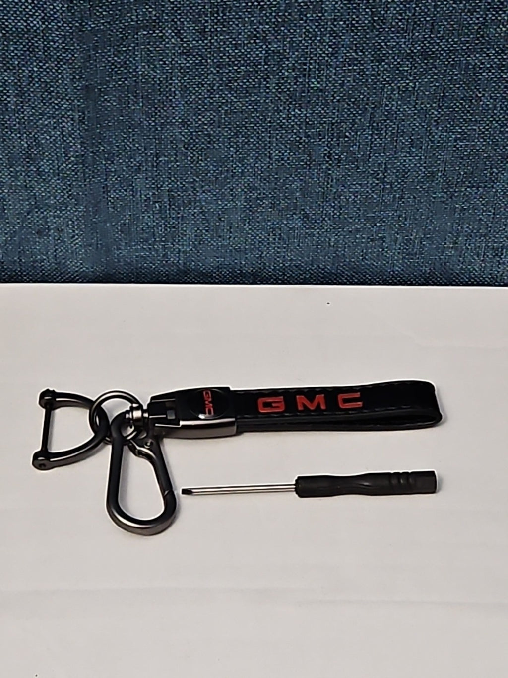 Genuine Leather GMC Car Keychain Set | Black Metal Key Ring Screwdriver Included