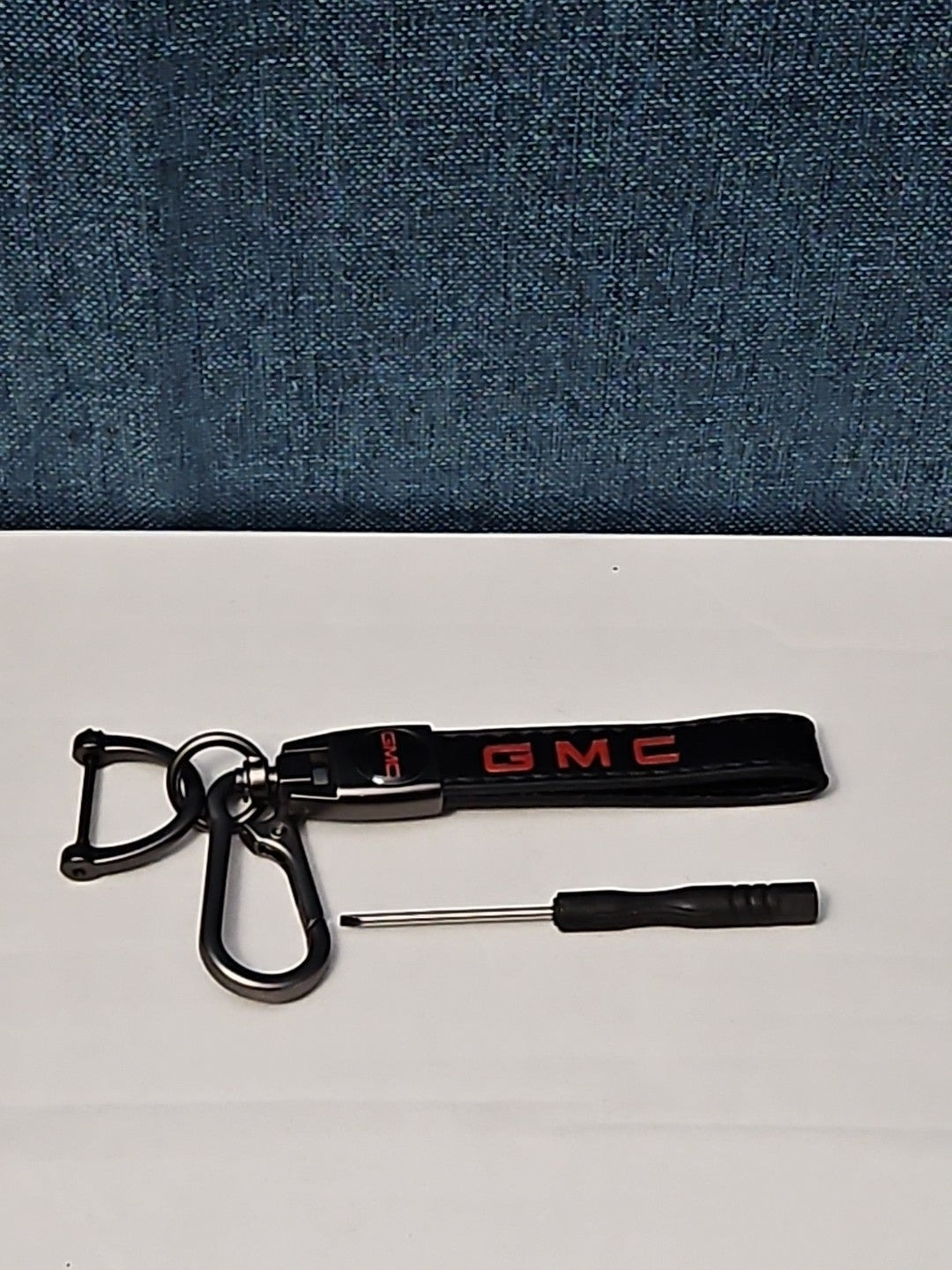 Genuine Leather GMC Car Keychain Set | Black Metal Key Ring Screwdriver Included