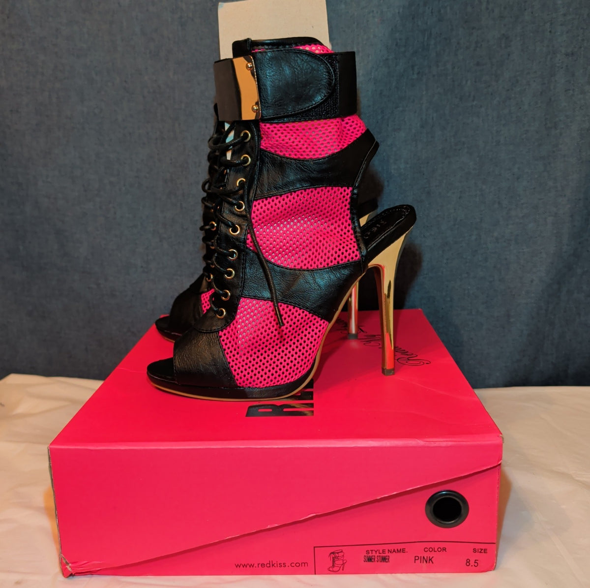 RedKiss Summer Stunner Heels Size 8.5 Pink Black Lace Up Caged Stiletto