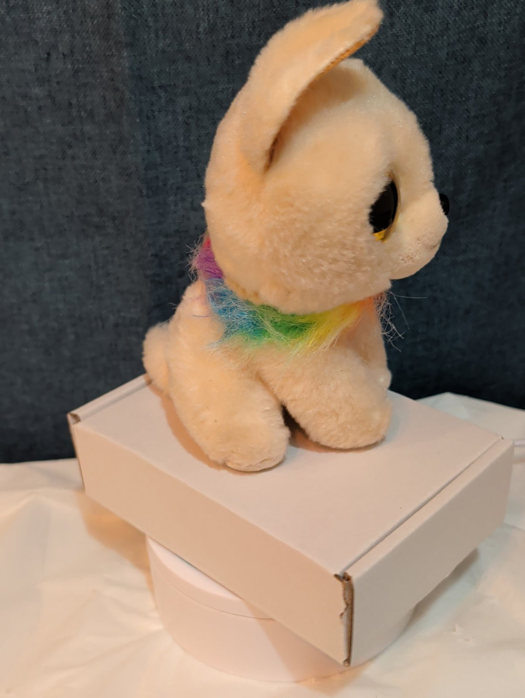Ty Beanie Boos Chewey Chihuahua Rainbow Collar Gold Glitter Eyes 6" Plush