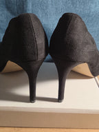 Esmara Black Suede Scalloped Heels Pumps Pointed Toe Size 8