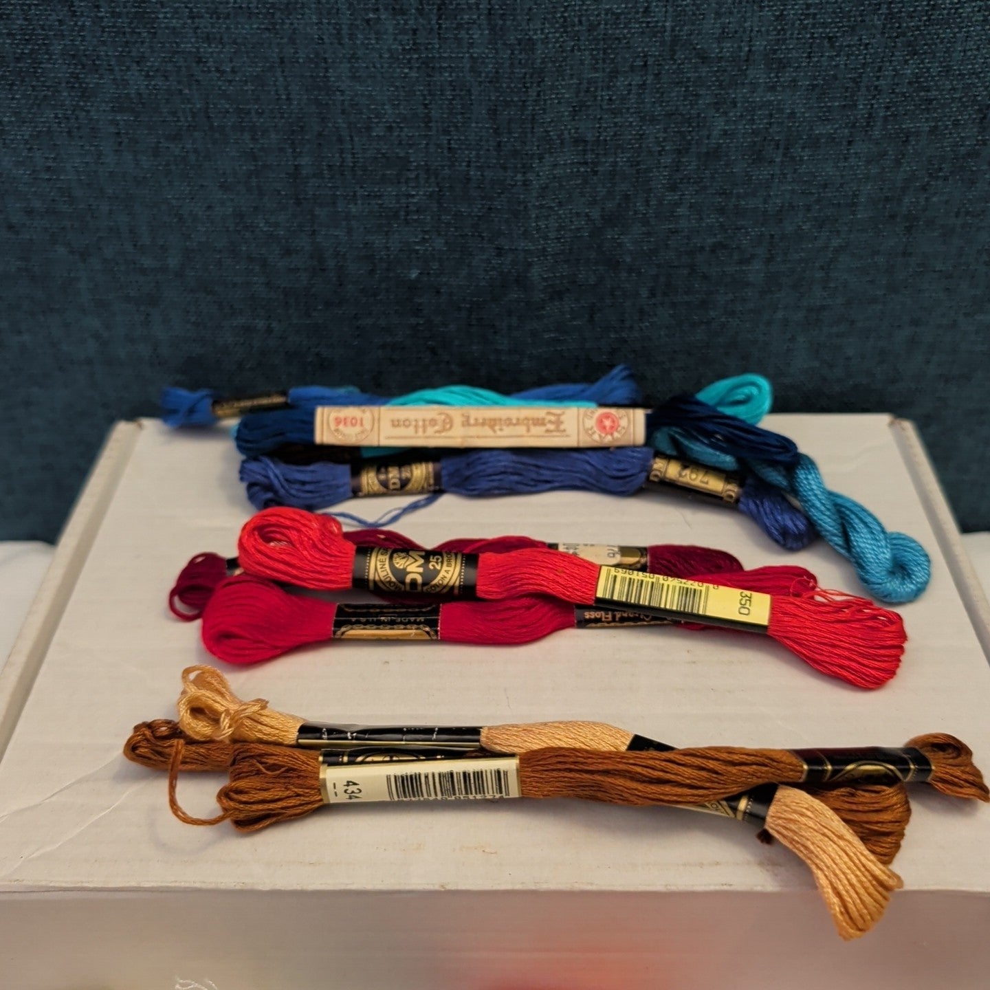 32 Skeins Embroidery Floss Set DMC J.P. Coats
