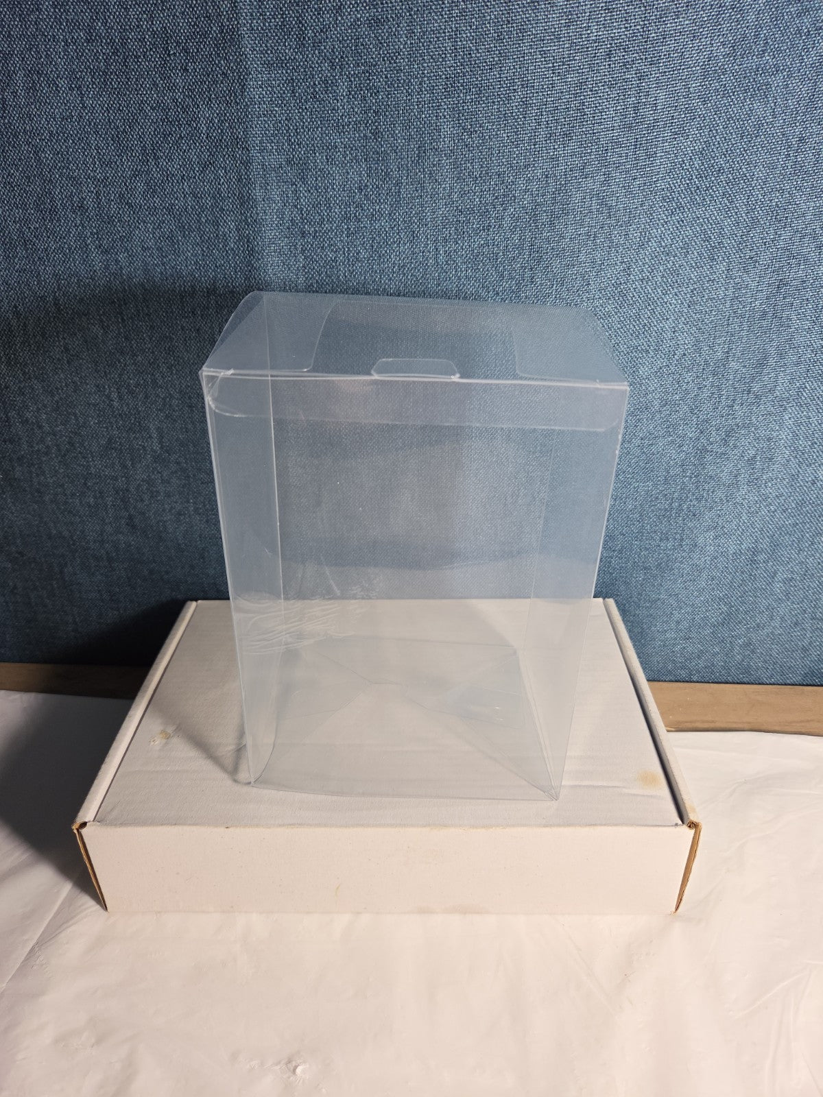 4 Inch Funko Pop Protector Case Clear 0.38mm Auto-Lock Bottom New