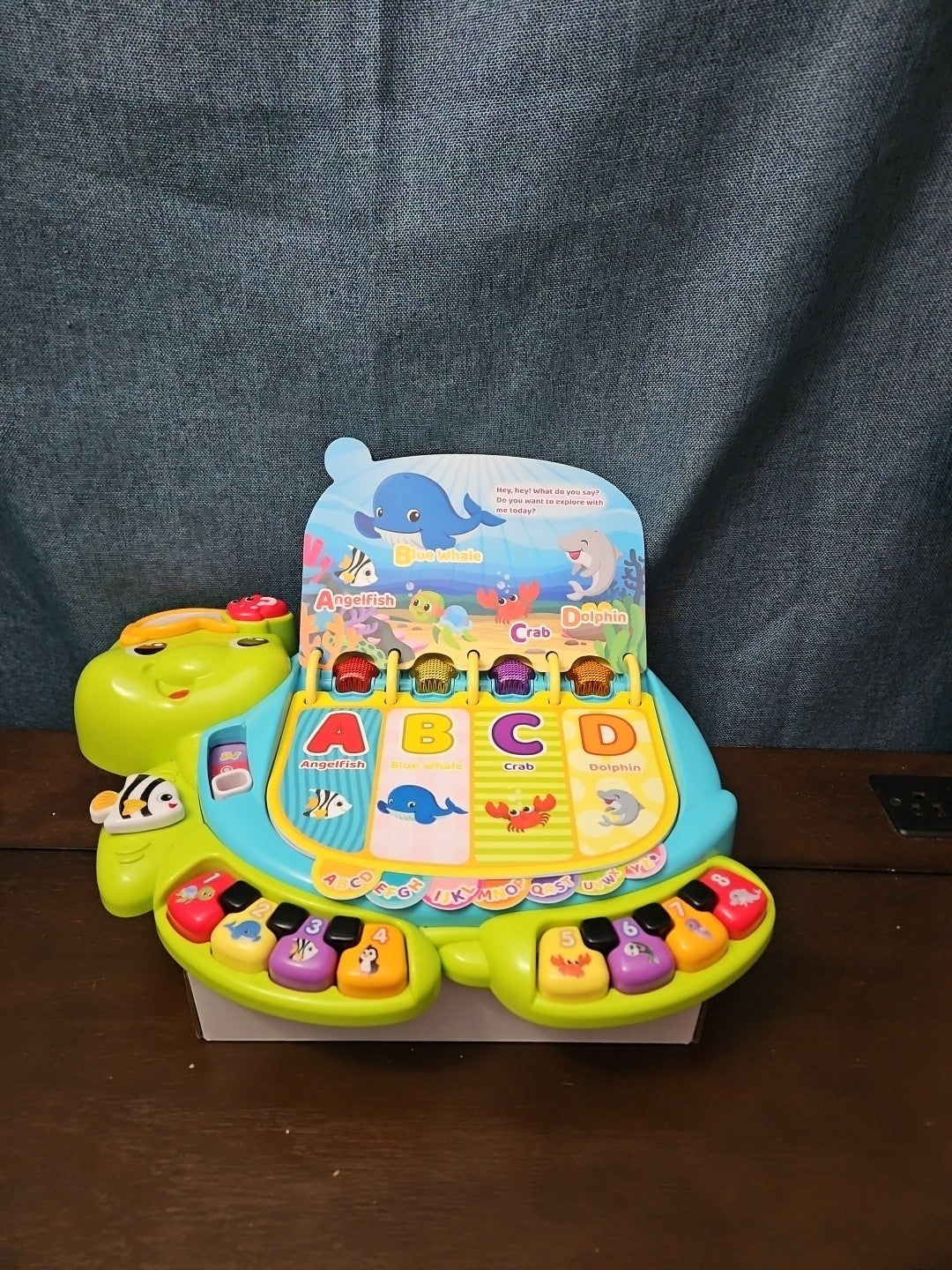 VTech Touch & Teach Sea Turtle | Interactive Learning Book Toy | Phonics & Music