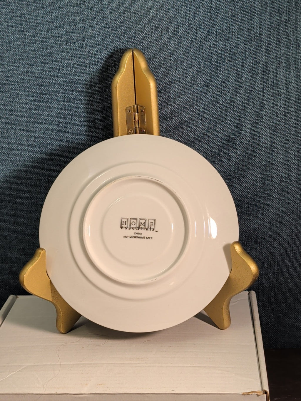 Home Essentials China Saucer Plate White with Gold Rim Individual Replacement