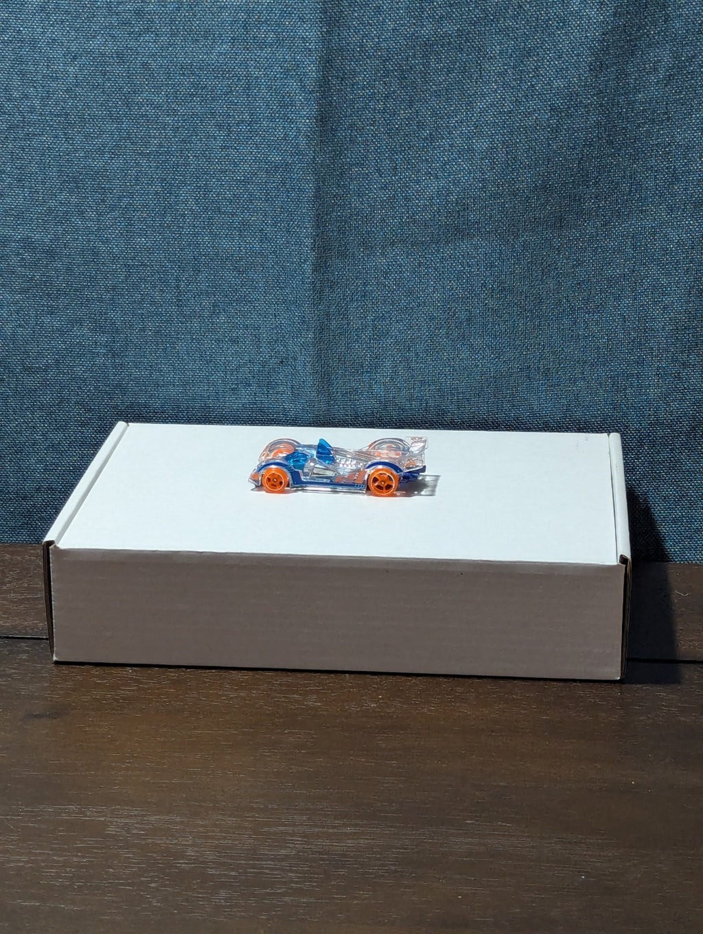 Hot Wheels Hi-Tech Missile | 2014 X-Raycers Clear & Blue | Fast Track Car