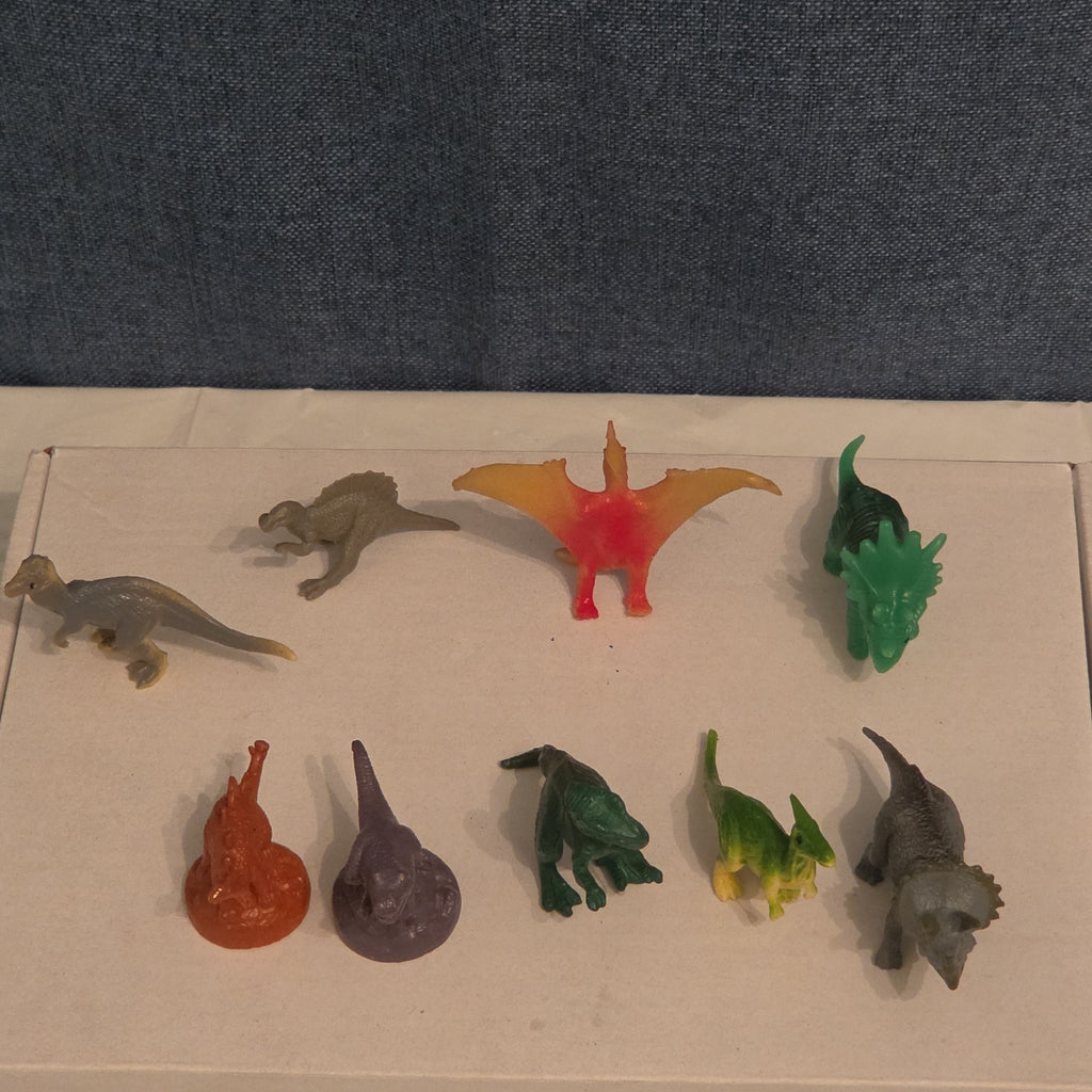 9 Mini Dinosaur Figures Box Set