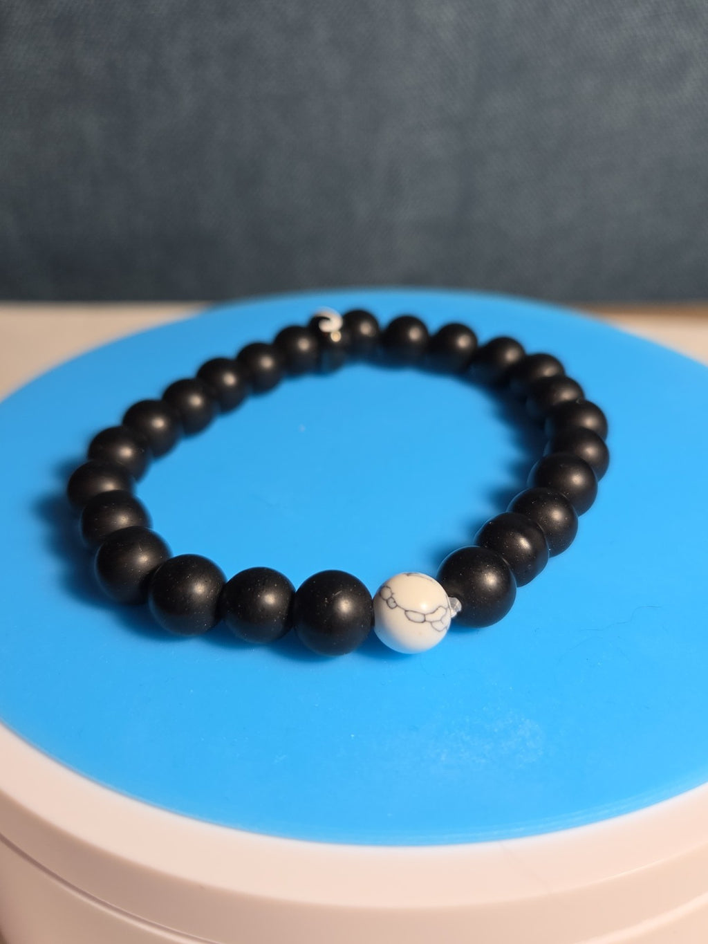 Natural Stone Bead Stretch Bracelet Matte Black White Howlite