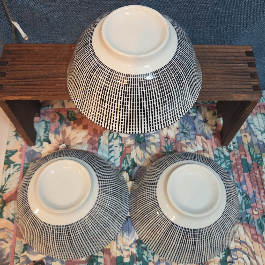 Royal Norfolk Set 3 Ceramic Bowls 6" Black White Dashed Swirl