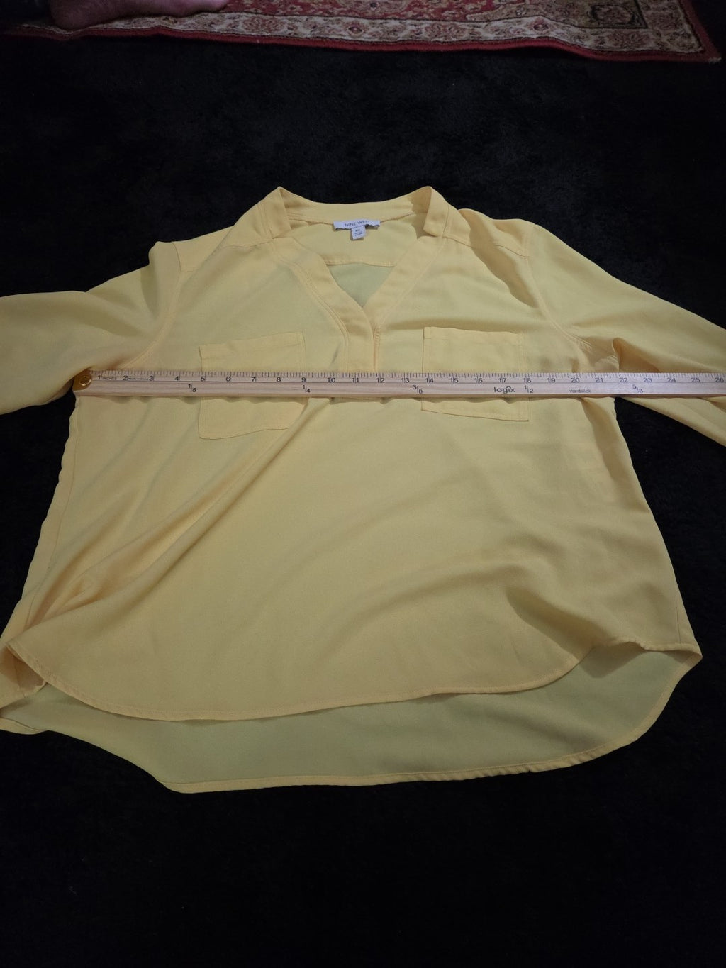 Nine West Petite XL PXL Yellow V-Neck Blouse Career Long Sleeve Pockets Popover
