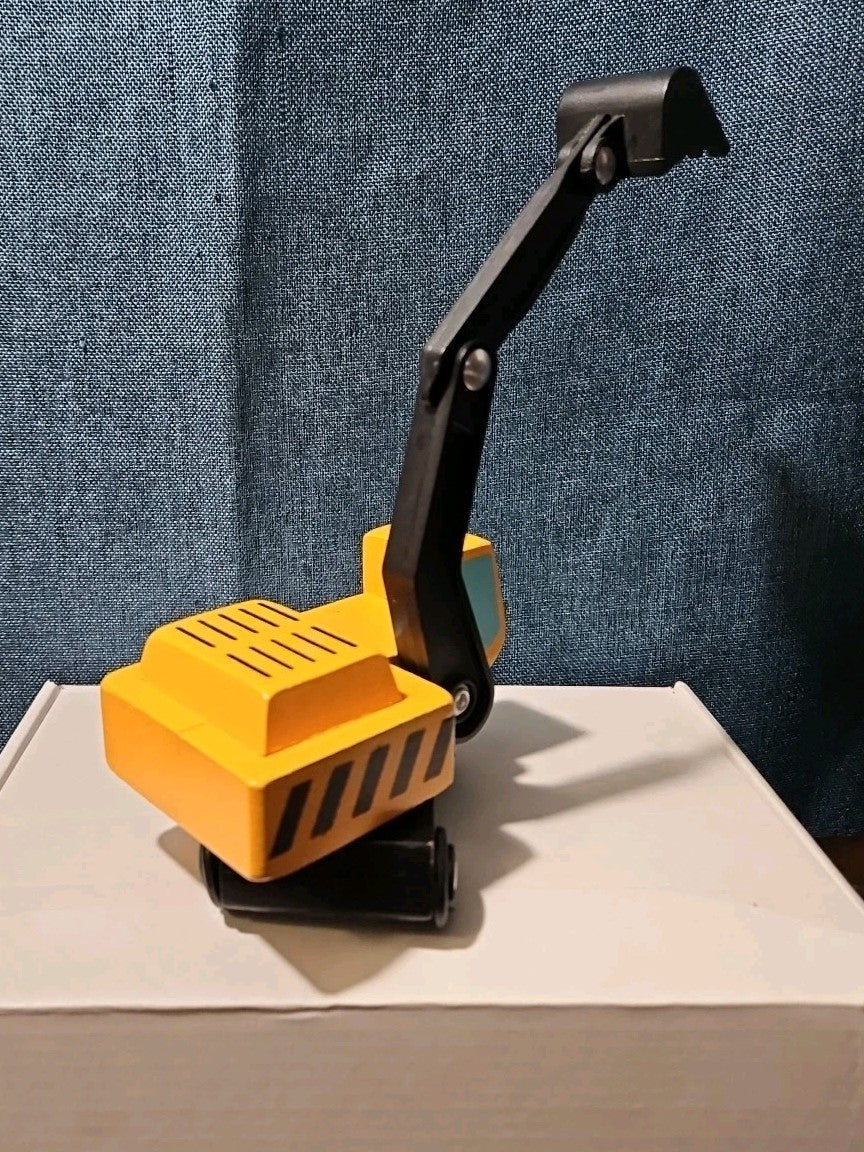 Wooden Railway Steam Shovel Excavator Construction Vehicle for Train Set