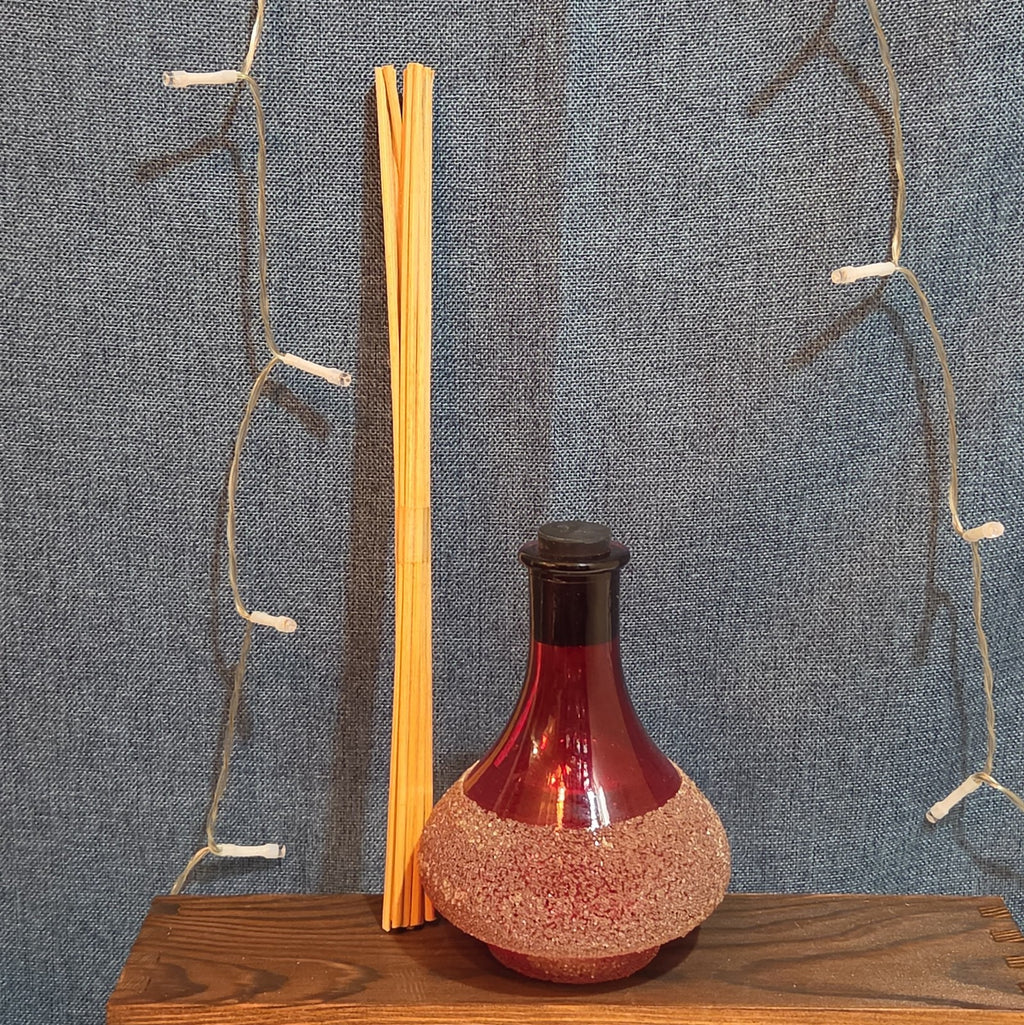 Pier 1 Imports Apple Cinnamon Reed Diffuser Red Glass