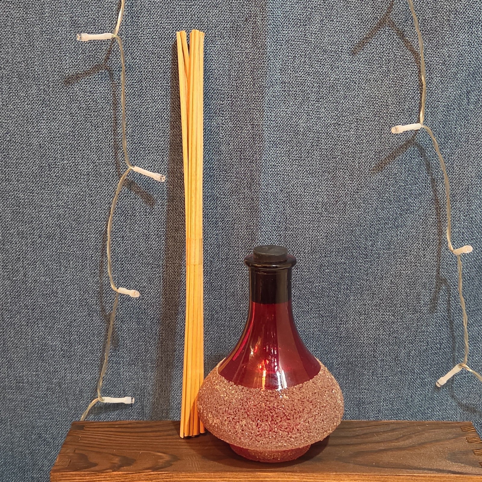 Pier 1 Imports Apple Cinnamon Reed Diffuser Red Glass
