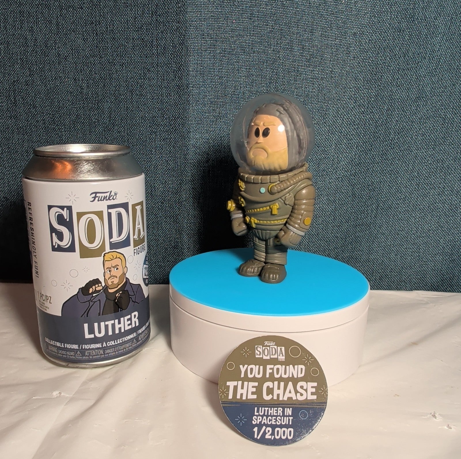 Funko Soda Luther Spacesuit Chase Vinyl Figure 1/2000