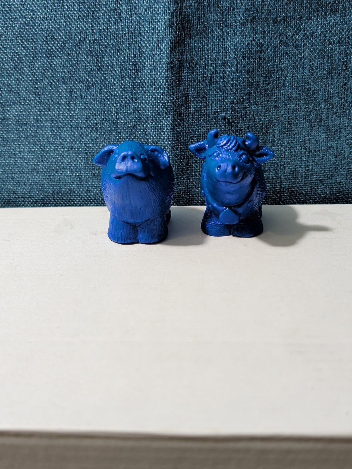 Learning Resources Friendly Farm Animal Counters | Set of 7 Rubber Figures