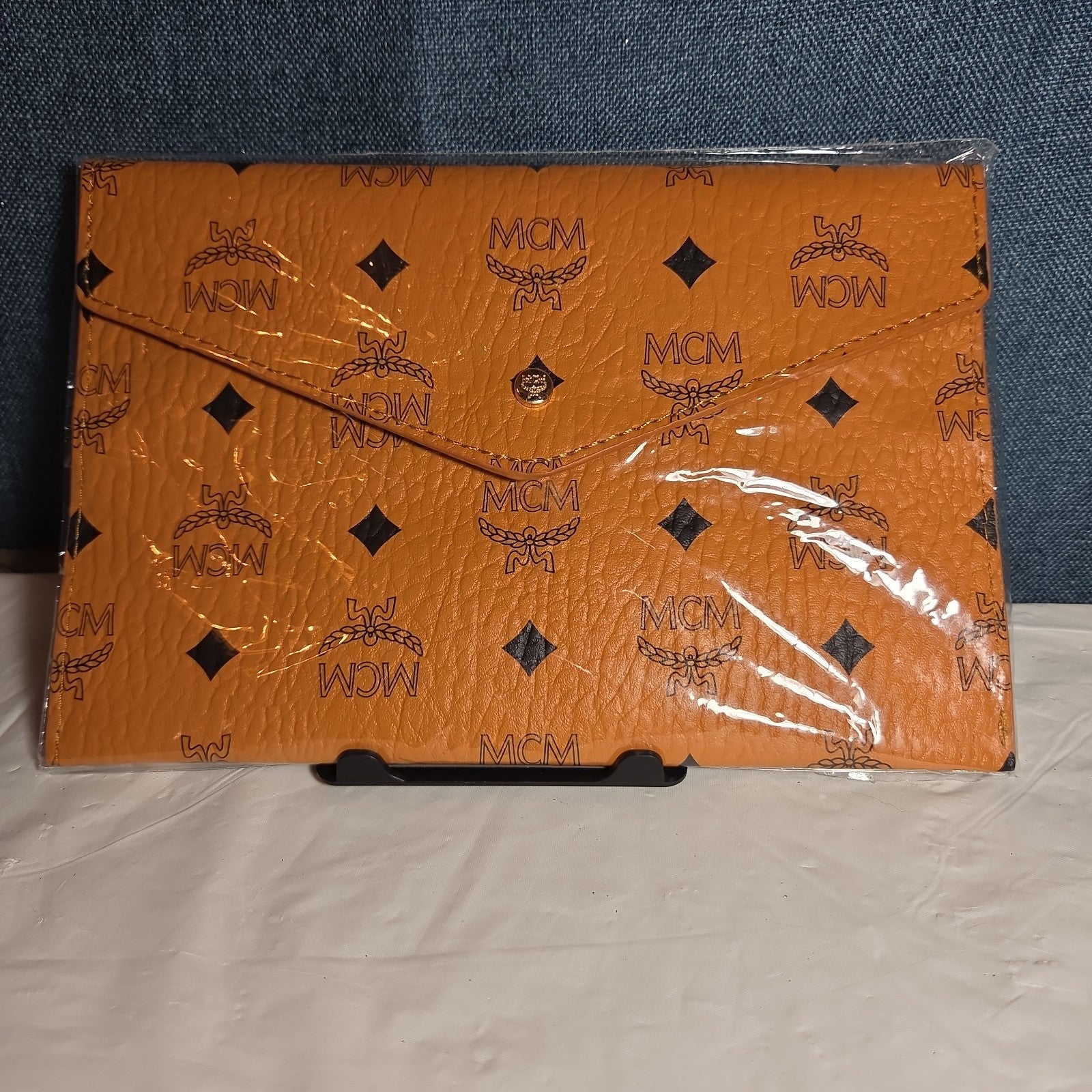 MCM Visetos Envelope Pouch Cognac Monogram Beauty Clutch NIB 200838