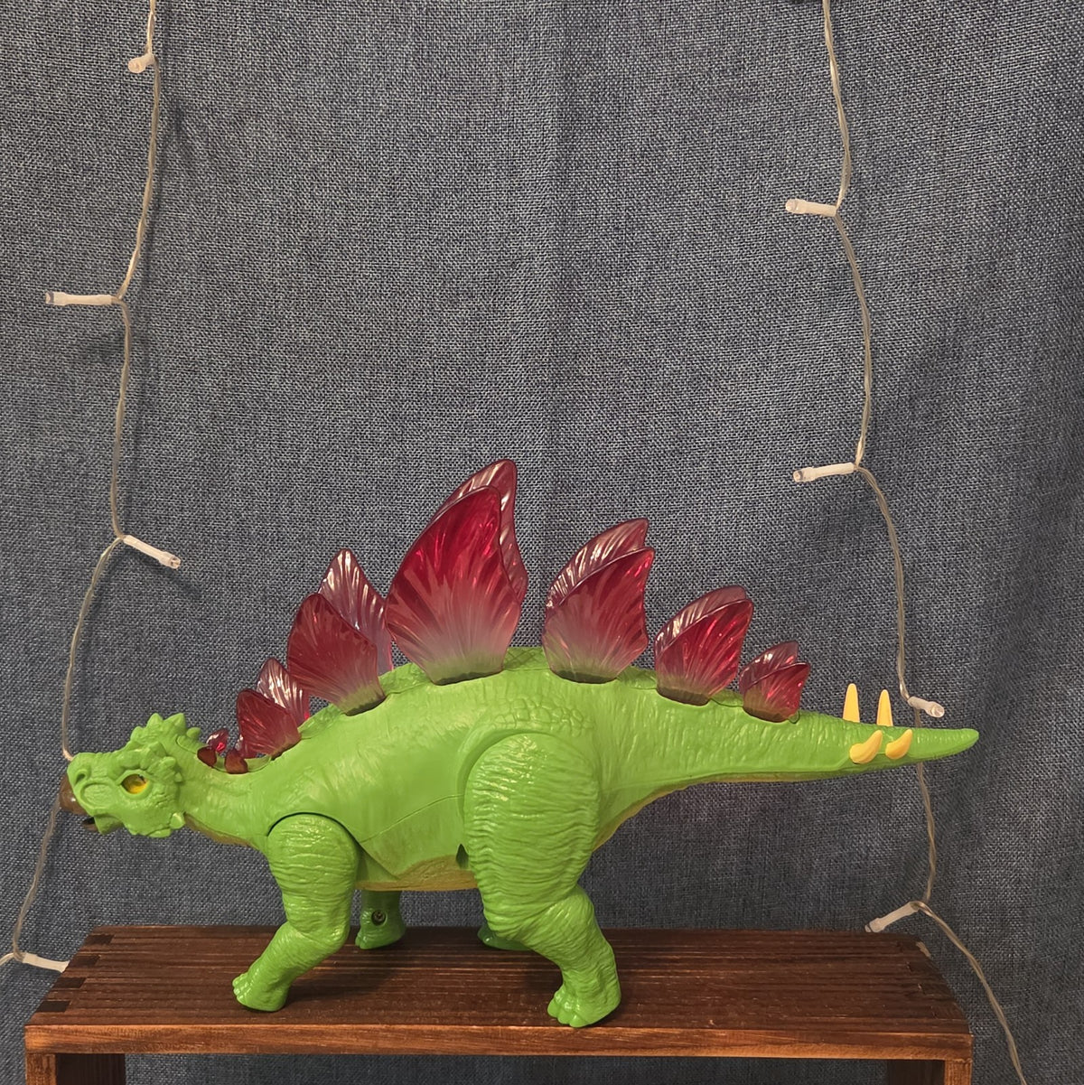 Zuri Inc Stegosaurus Walking Dinosaur Light Up Spikes 12.5