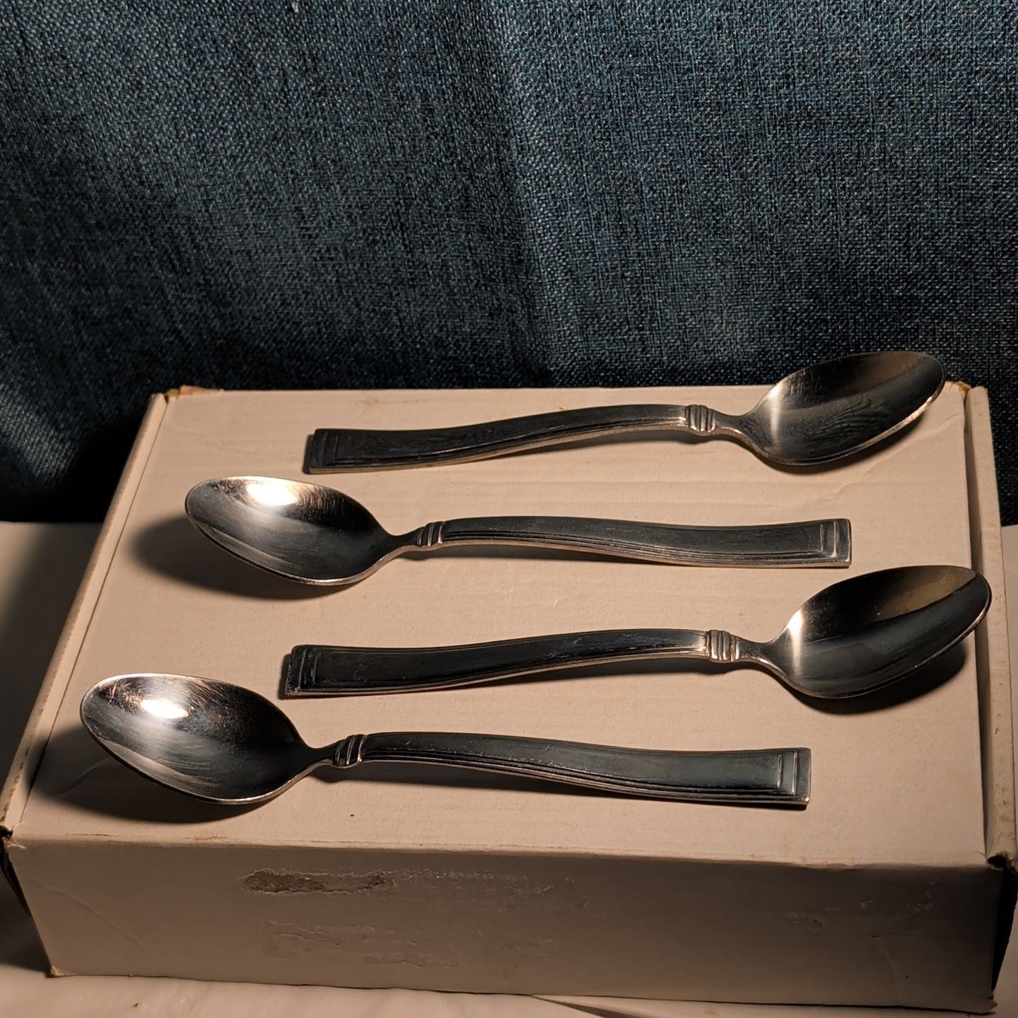 Set of 4 Hampton Silversmiths PORTFOLIO Glossy Spoons | 18/0 Stainless 208