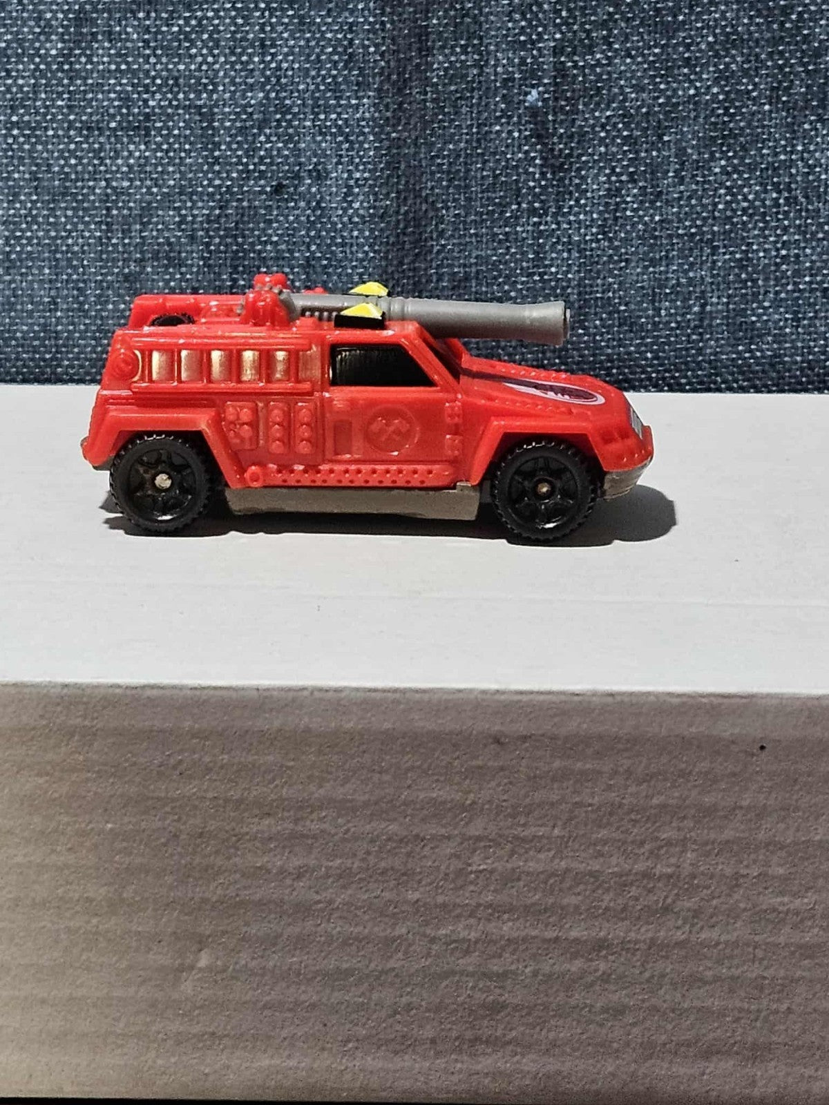 1997 McDonald's Hot Wheels FIRE TRUCK #5 Red Rescue Vehicle 90s Vintage Loose