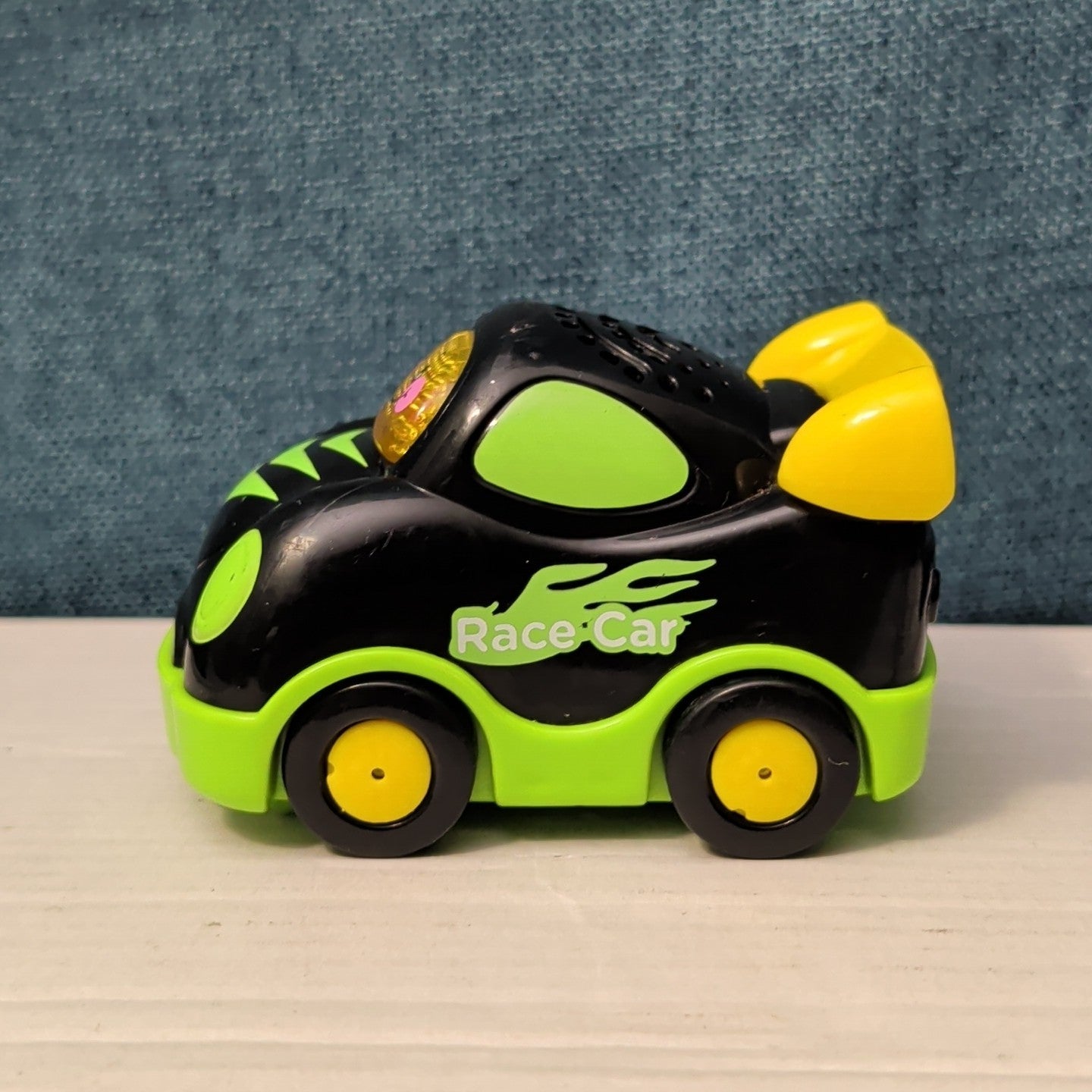 VTech Go! Go! Smart Wheels Race Car | Black & Green | Lights & Sounds SmartPoint