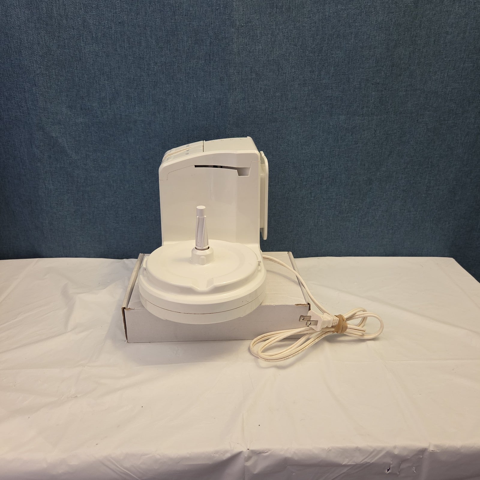 KRUPS MasterPro Plus Food Processor Replacement Motor Base Type 704 White Tested