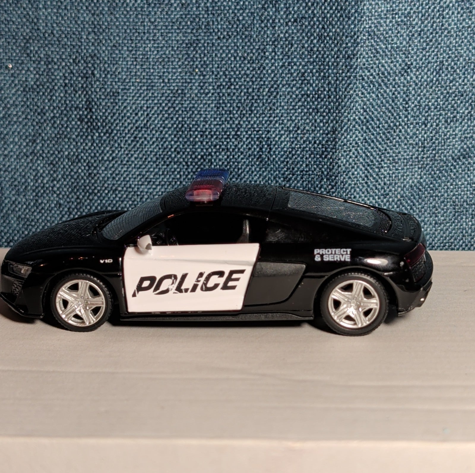 RMZ City Audi R8 Police Car 1/36 Diecast Pull Back Opening Doors PreOwned