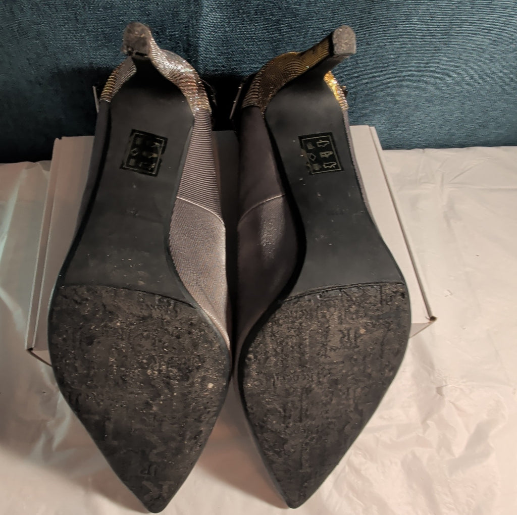 J Renee Silver Sparkly Bow Pumps 8.5 M Pointed Toe Metallic Satin