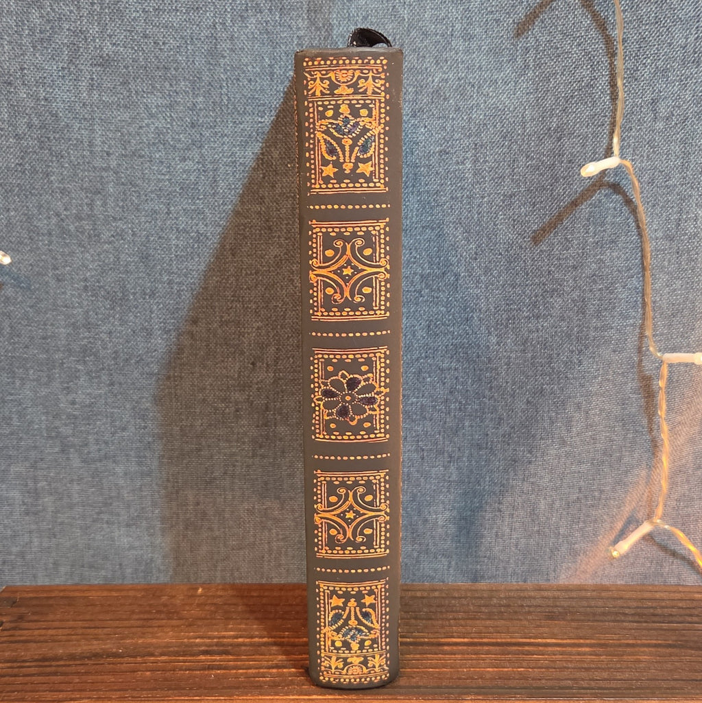 Paperblanks Hardcover Journal Ornate Gold Filigree Dark Academia