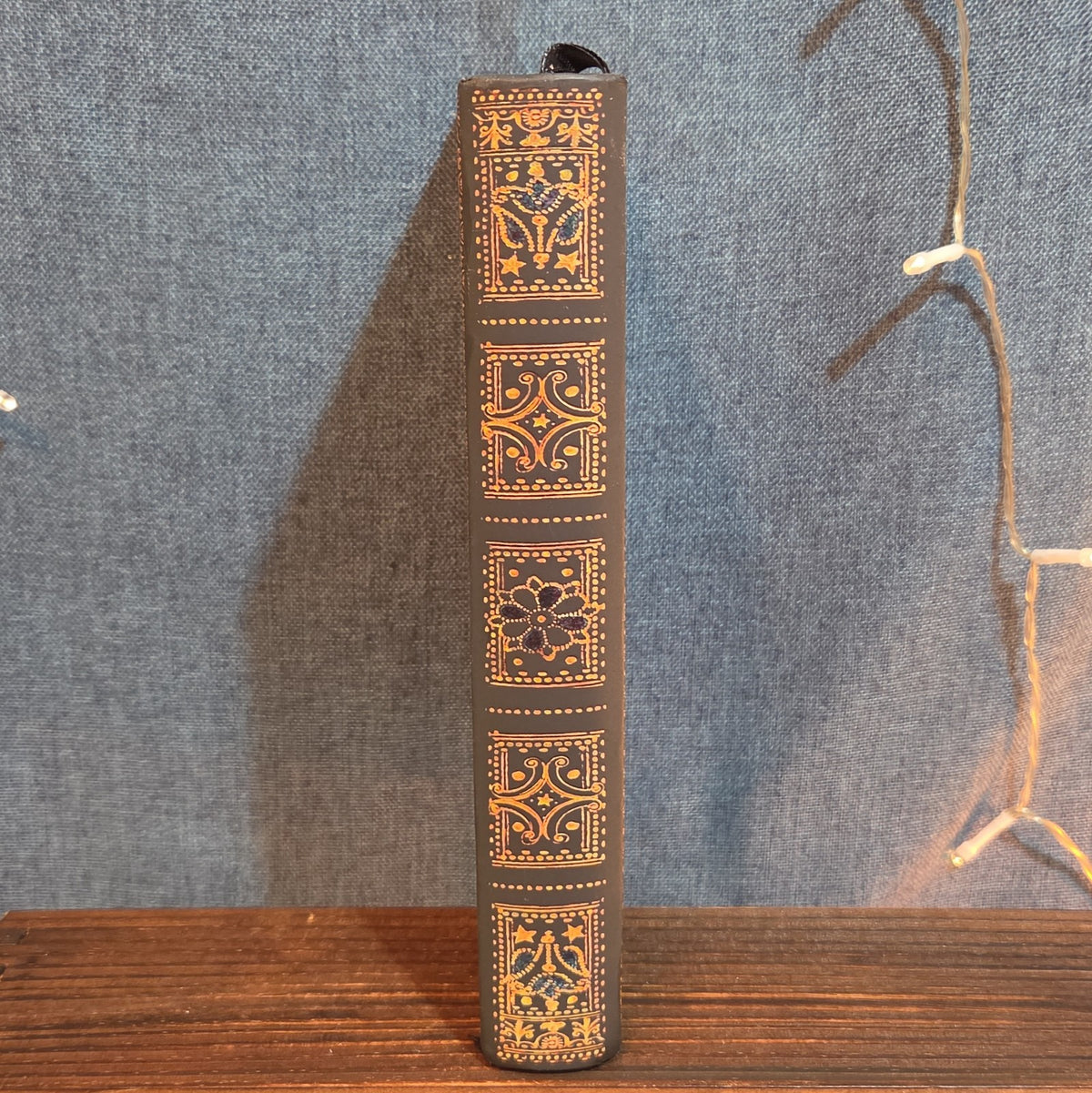 Paperblanks Hardcover Journal Ornate Gold Filigree Dark Academia