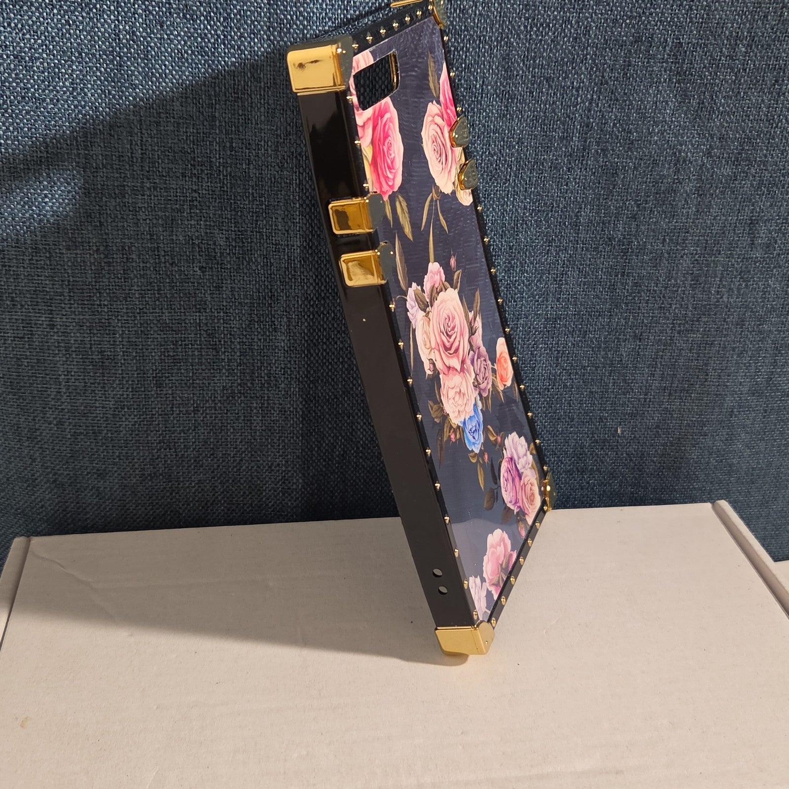 Luxury Trunk Rose Phone Case Gold Rivet Retro Cover
