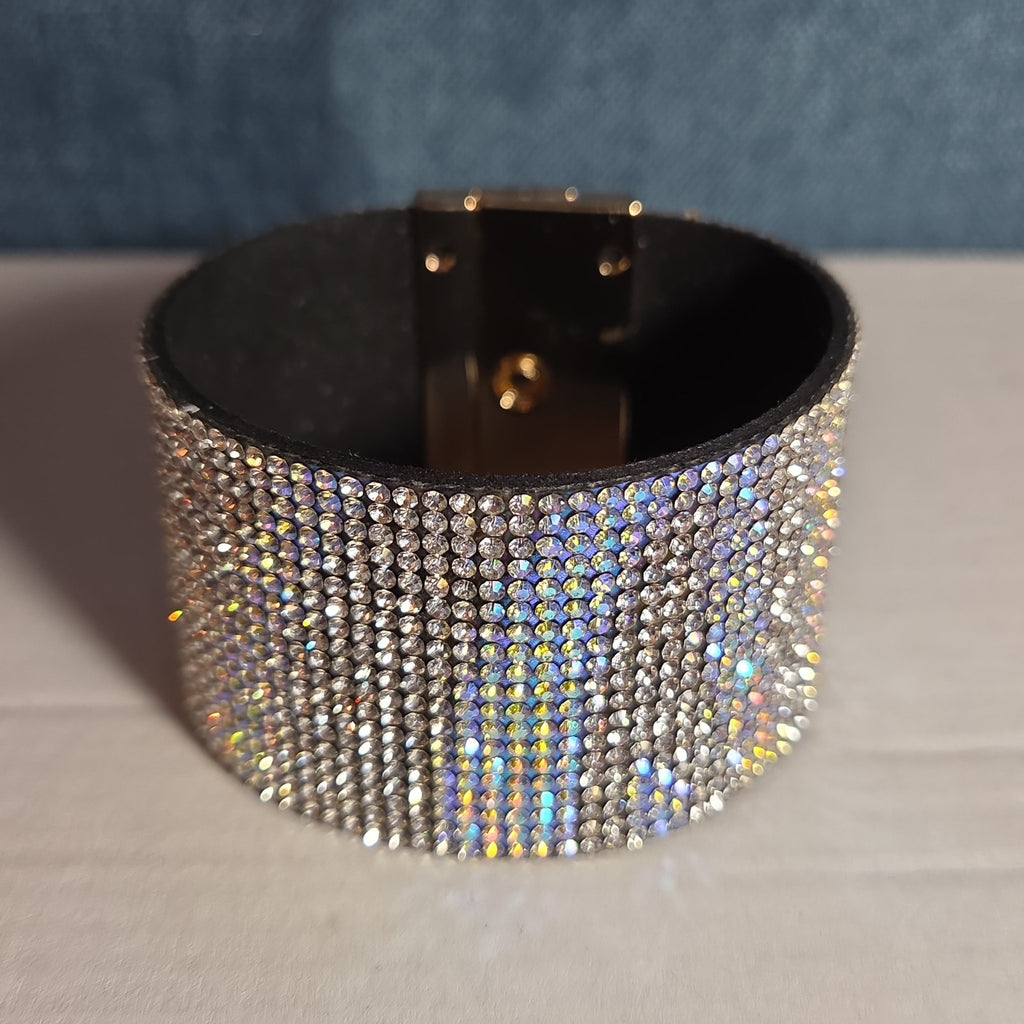 Rhinestone Wide Cuff Bracelet AB Crystal Gold Tone Y2K Glam Style NWOT