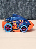 Hot Wheels Piranha Terror | 2013 First Edition | Blue & Orange Creature Car