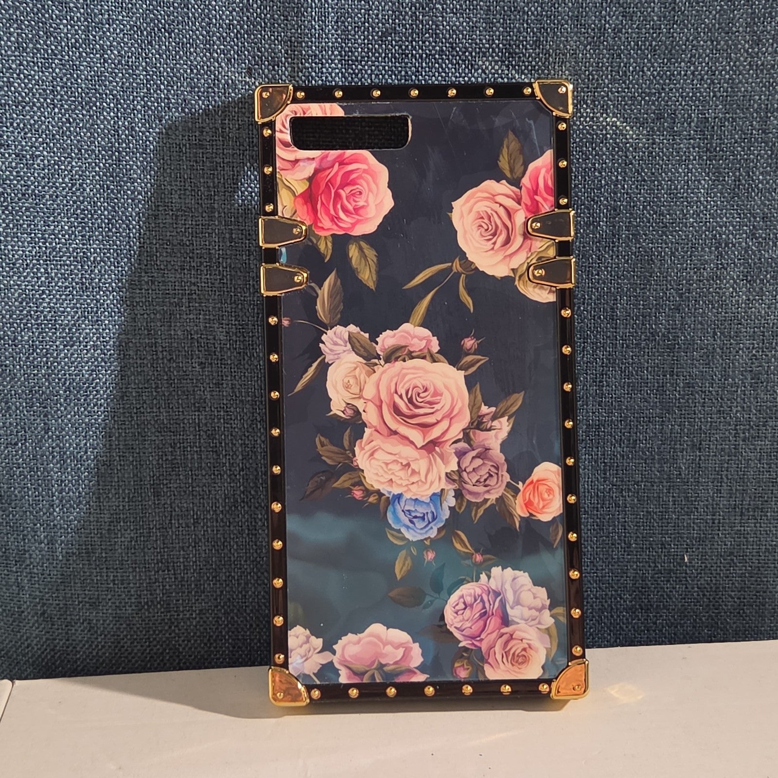 Luxury Trunk Rose Phone Case Gold Rivet Retro Cover