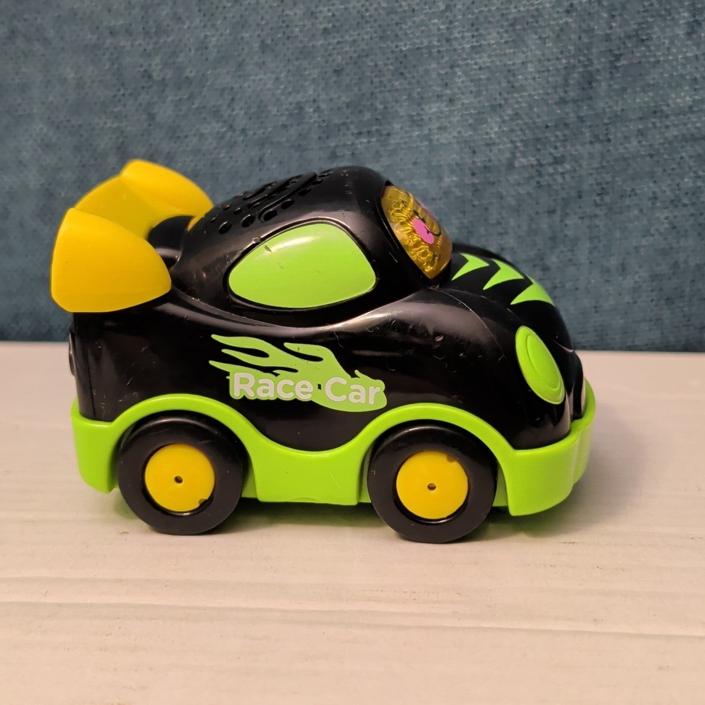 VTech Go! Go! Smart Wheels Race Car | Black & Green | Lights & Sounds SmartPoint