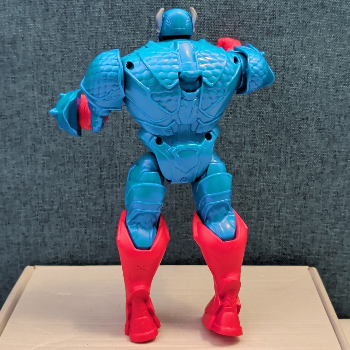 Marvel Avengers Mech Strike Monster Hunters Captain America Action Figure Hasbro