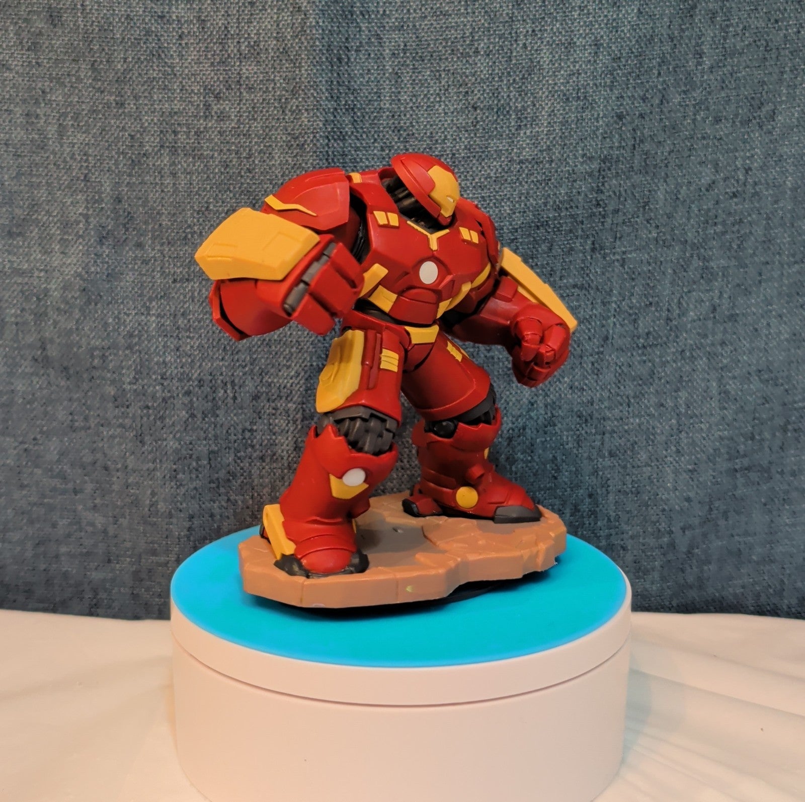 Disney Infinity 3.0 Hulkbuster Marvel Figure PVC Loose