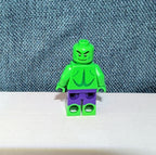 LEGO Hulk Minifigure sh711 Spidey Amazing Friends Marvel Purple Pants Loose