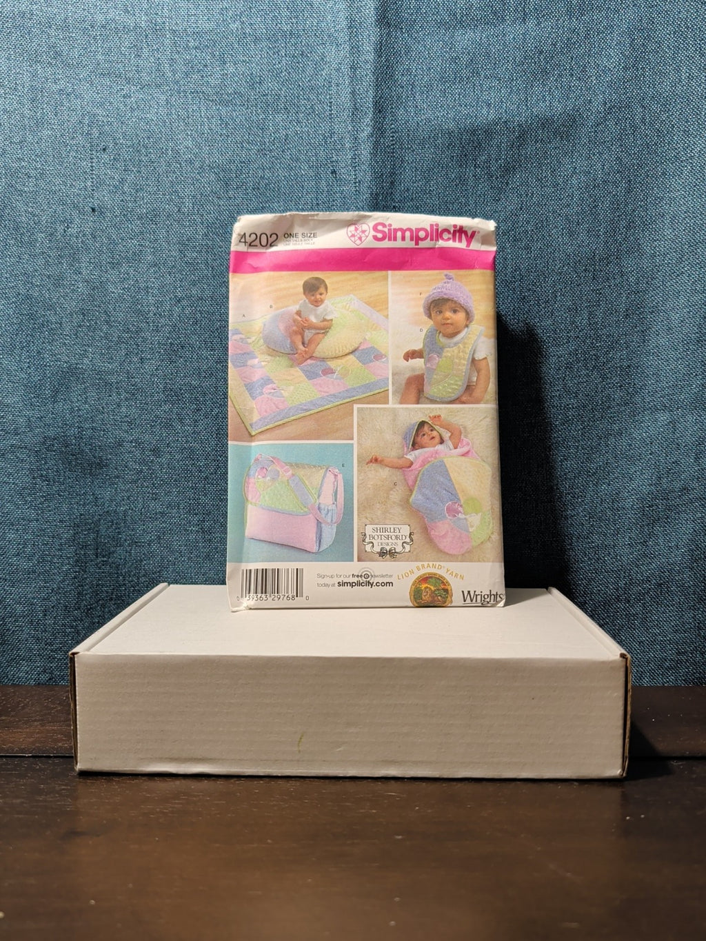 Simplicity 4202 Baby Accessories Pattern Quilt Diaper Bag Bib Wrap UNCUT 2006