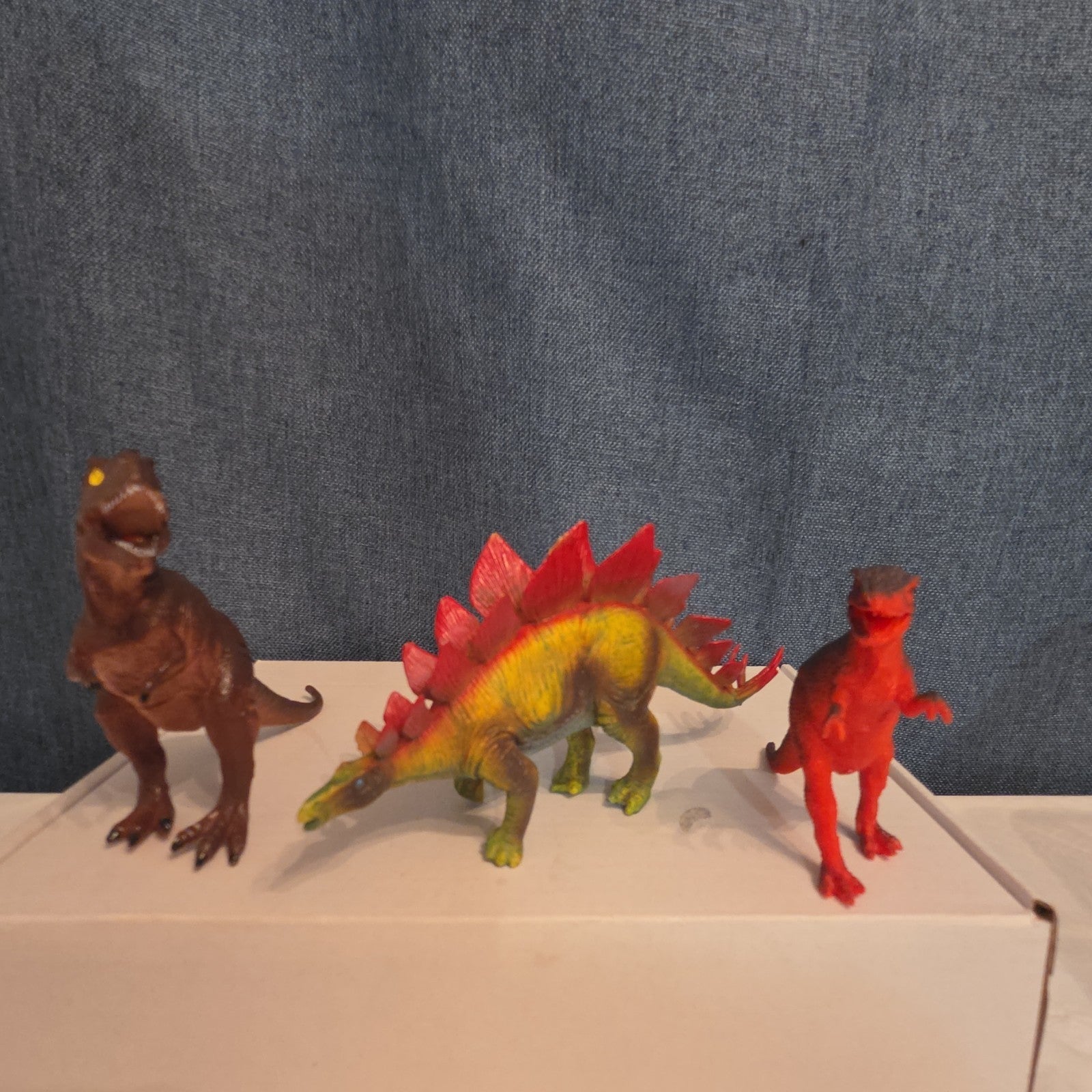 Dinosaur Toy Figures Lot of 13 T-Rex Triceratops Stegosaurus Plastic Play Set