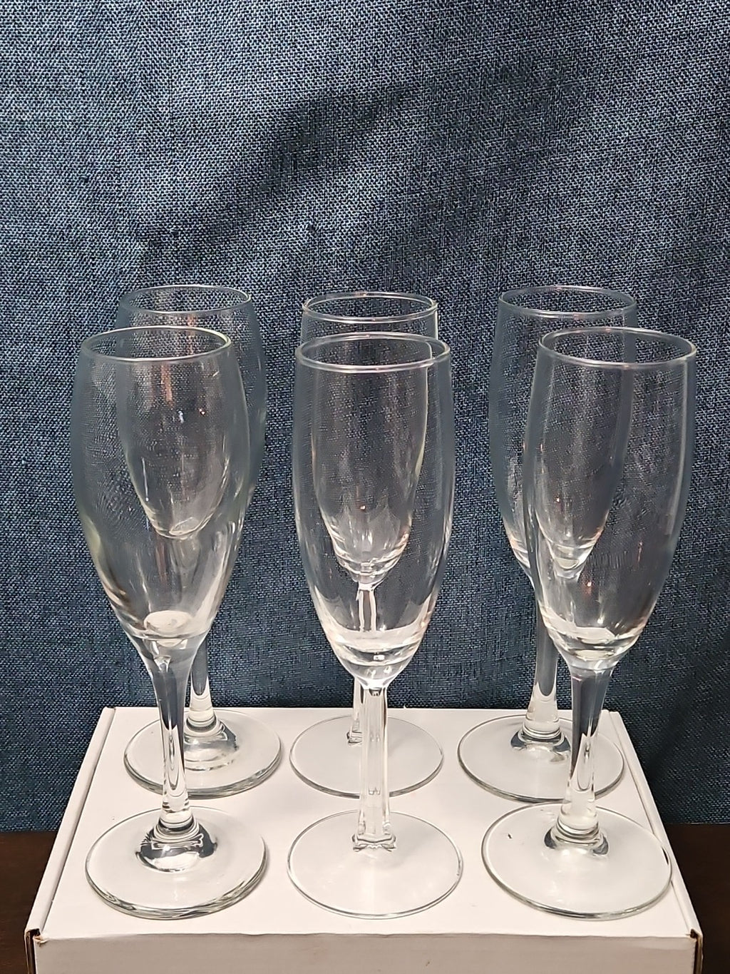 Set of 6 Classic Champagne Flutes | 6oz Trumpet Shape | Elegant Clear Glass Stem