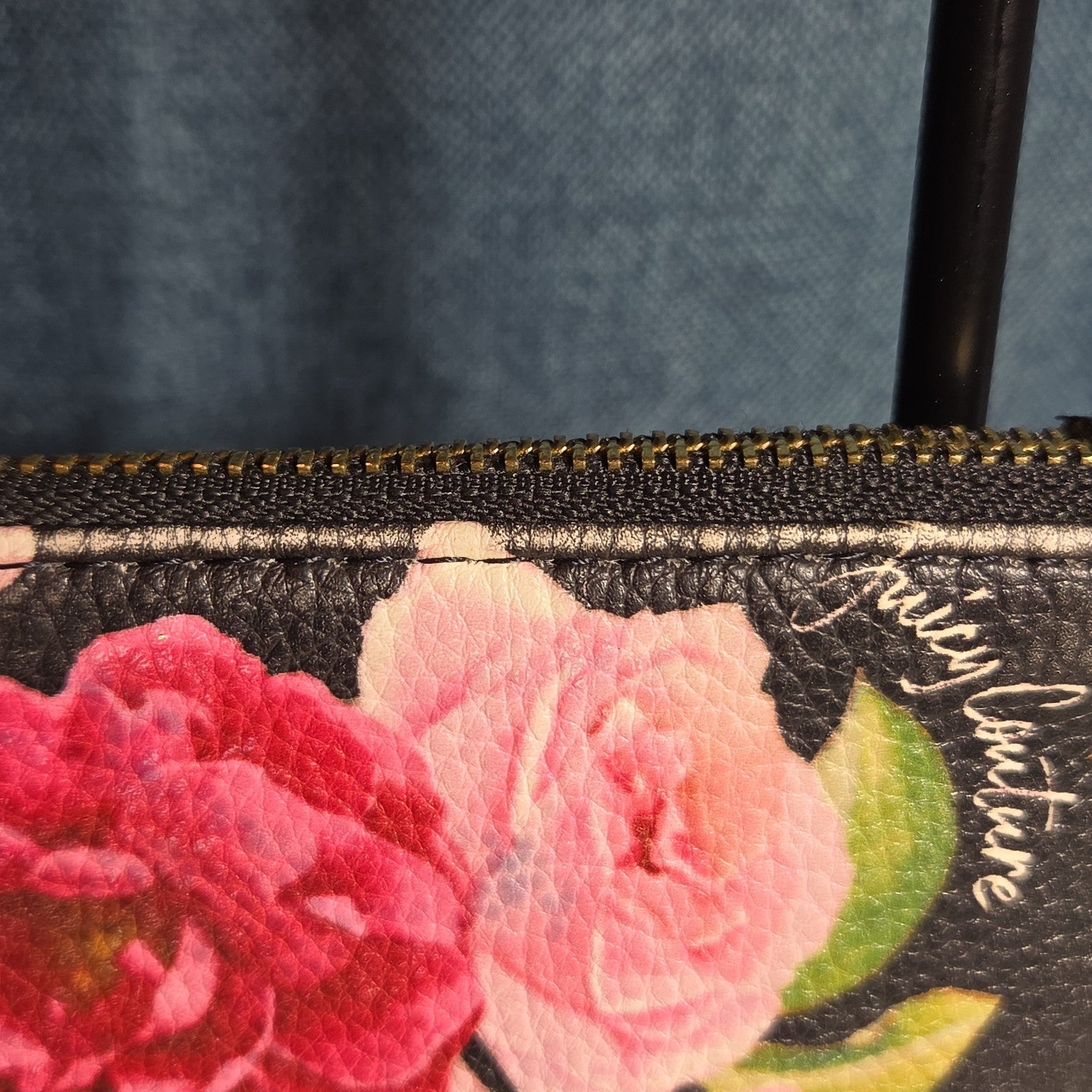 Juicy Couture Rose Floral Zipper Pouch Card Holder Black Pink Y2K
