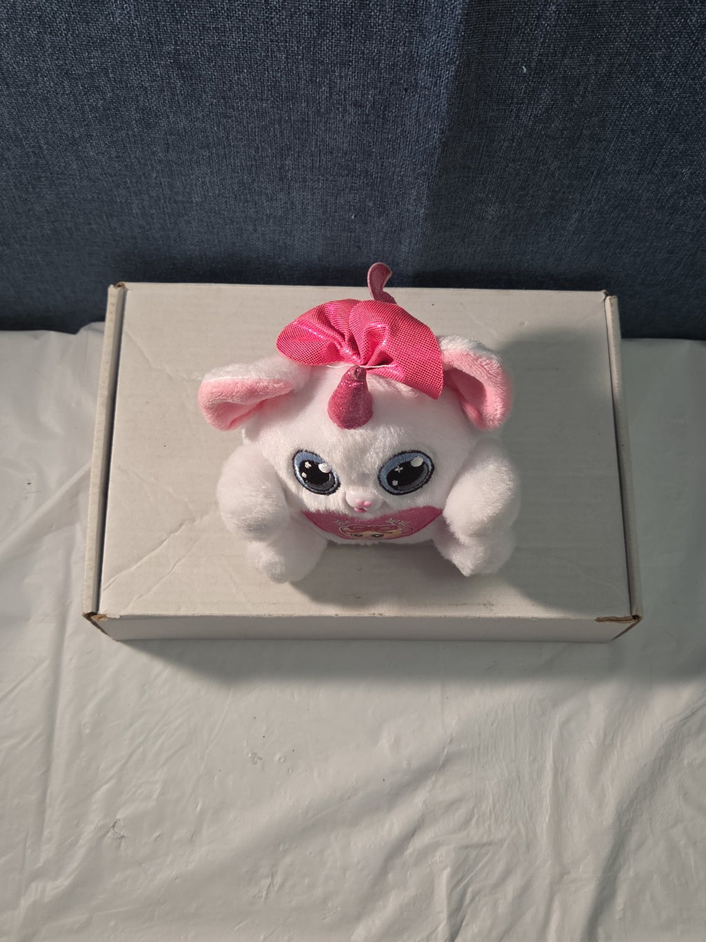 ZURU Rainbocorn Puppycorn Penny the Pug 5" Plush White Pink Bow Glitter Horn